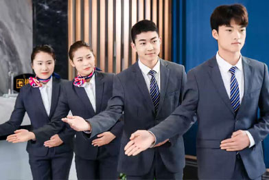 小班授课、酒店实景式教学模式